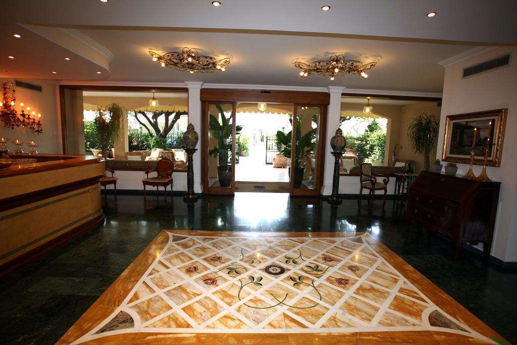 Hotel Atlantico กัสตีลยอนเชลโล ภายใน รูปภาพ
