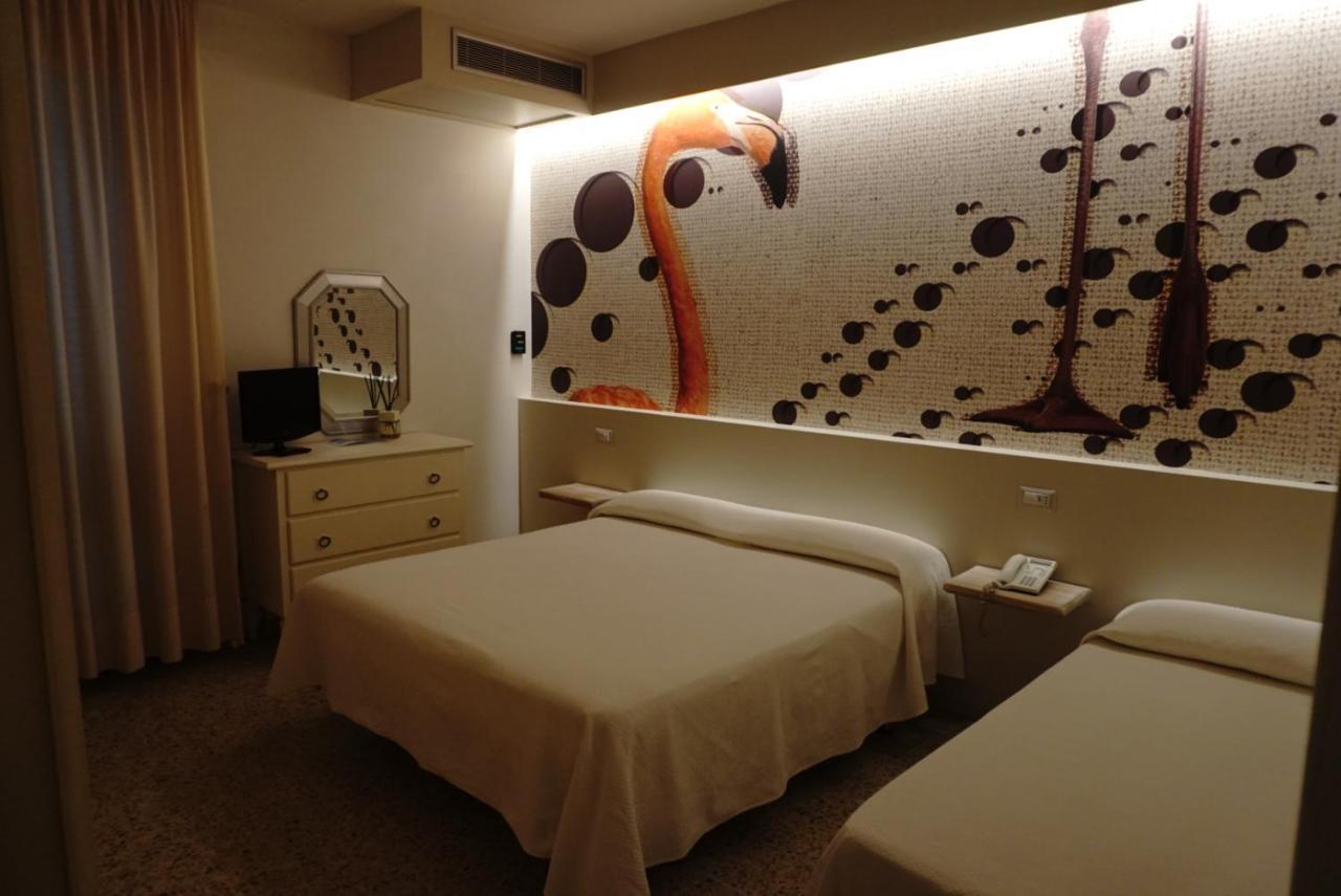 Hotel Atlantico กัสตีลยอนเชลโล ภายนอก รูปภาพ